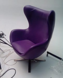 Аренда кресла Егг_прокат дизайнерской мебели 