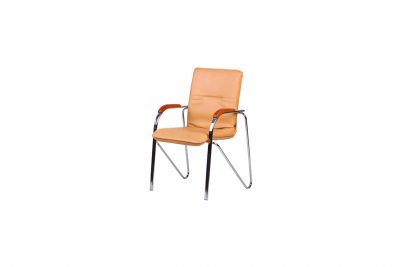 Аренда (прокат) кресело-стул “САМБА” с деревянными подлокотниками бежевого цвета по 180 грн/сутки